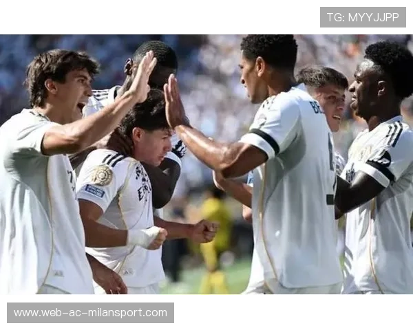 巴黎圣日耳曼对阵马赛，姆巴佩冲刺拉开防线，巴黎圣日耳曼vs马竞