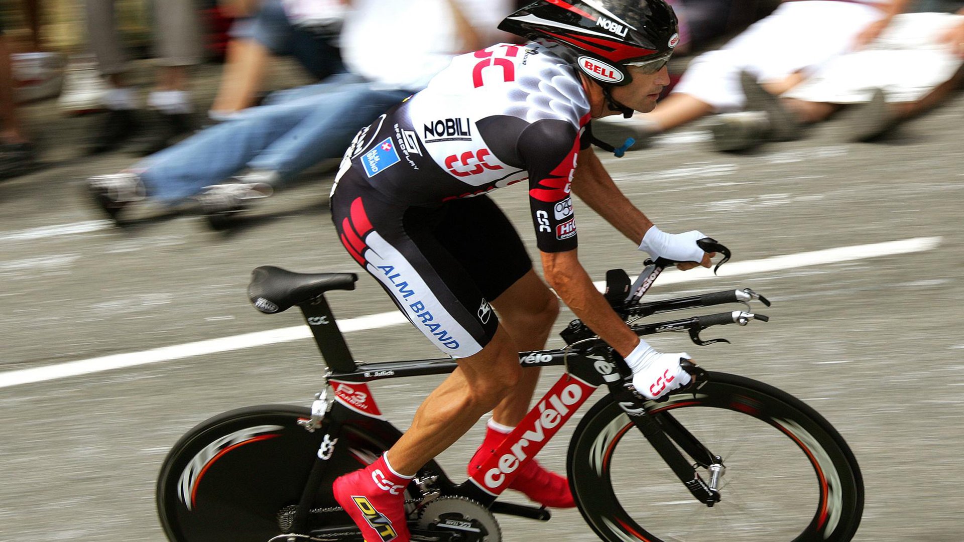 世界杯冰球:加拿大队再夺金牌,实力强大!,冰球世锦赛加拿大