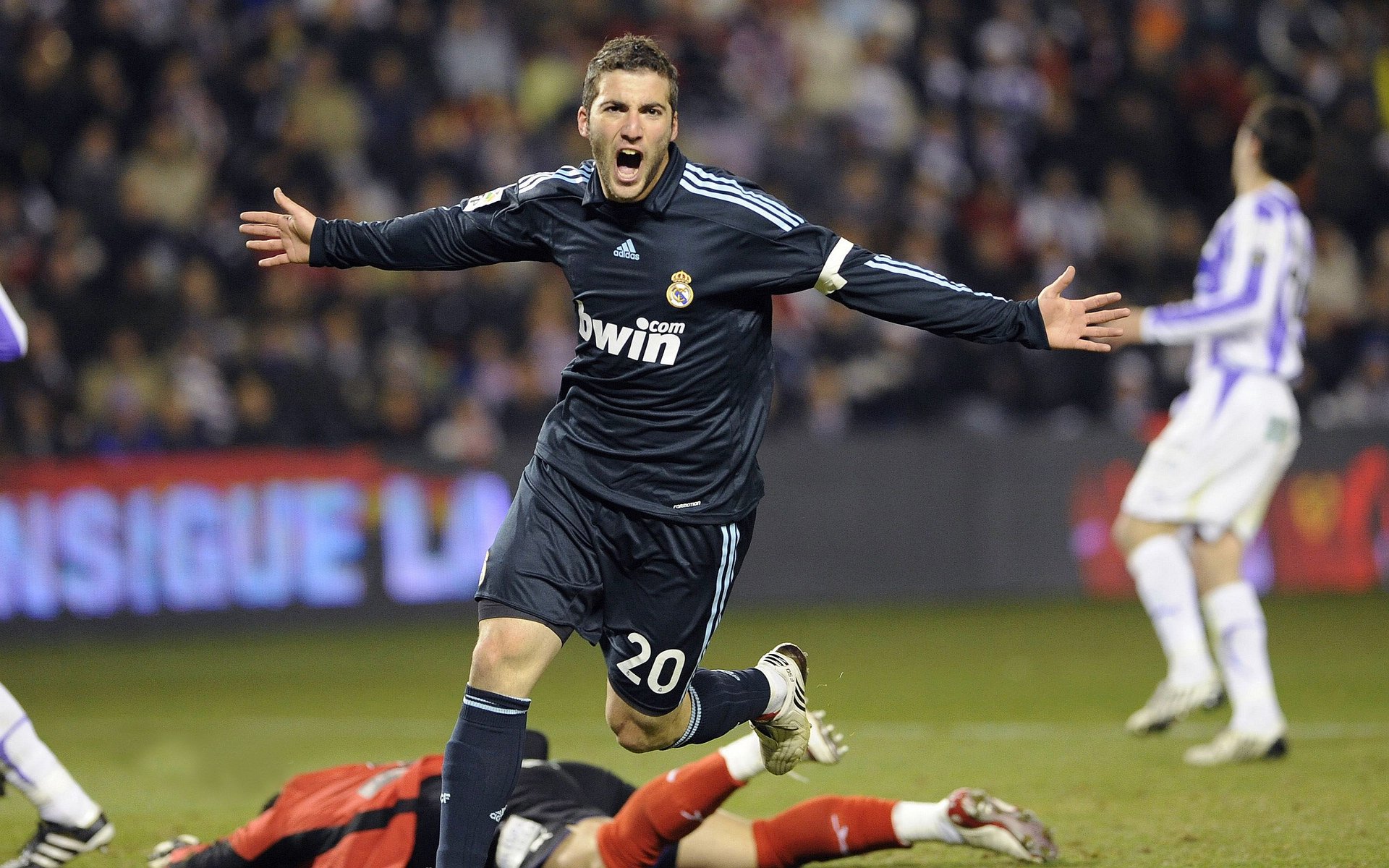 柴古唐斯十周年：浙江临海越野跑渐成国际影响力，临海柴古唐斯越野路线